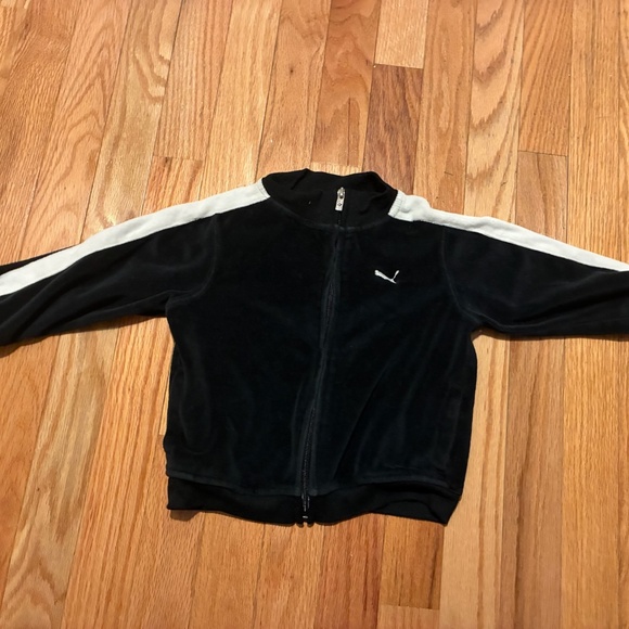 PUMA Black Velour Tracksuit Set – Toddler 2T - Picture 4 of 6
